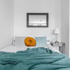 Shortstaypoland Madalinskiego , Warszawa Polska